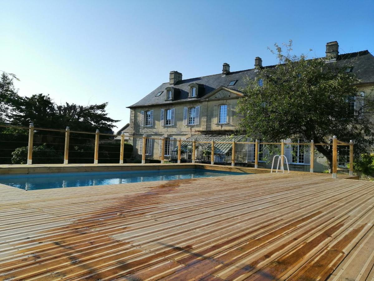 Bed & Breakfast Chateau Les Cedres Bretteville-l'Orgueilleuse Exterior photo