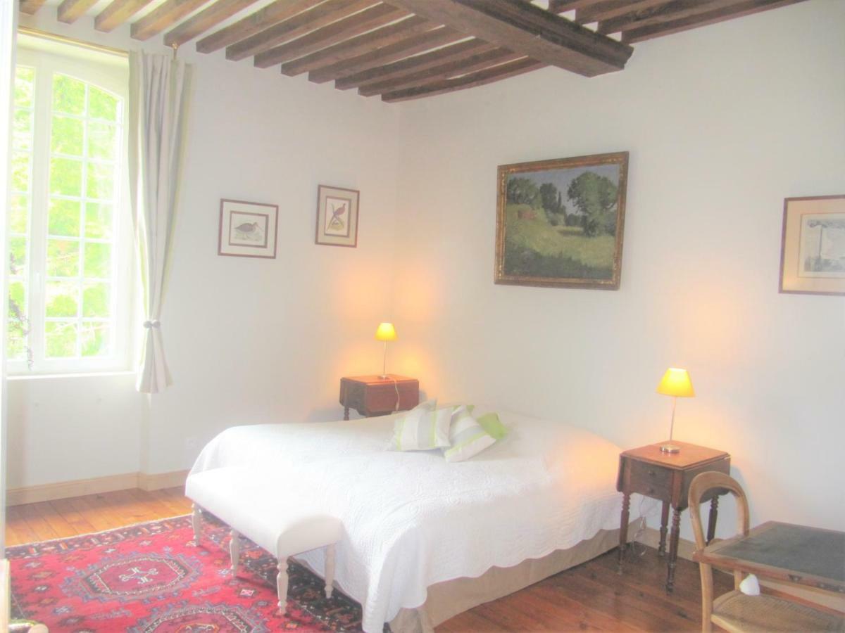 Bed & Breakfast Chateau Les Cedres Bretteville-l'Orgueilleuse Exterior photo