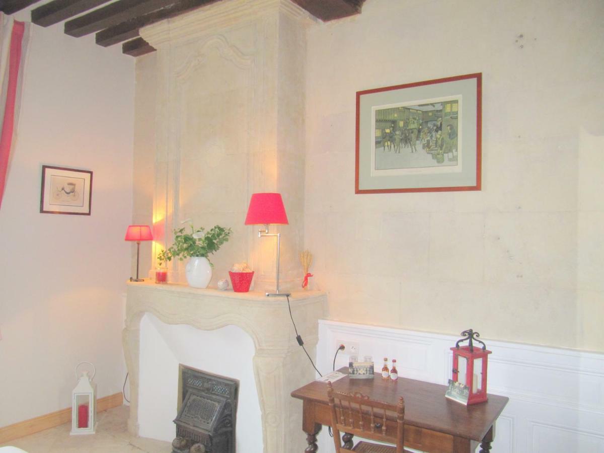 Bed & Breakfast Chateau Les Cedres Bretteville-l'Orgueilleuse Exterior photo