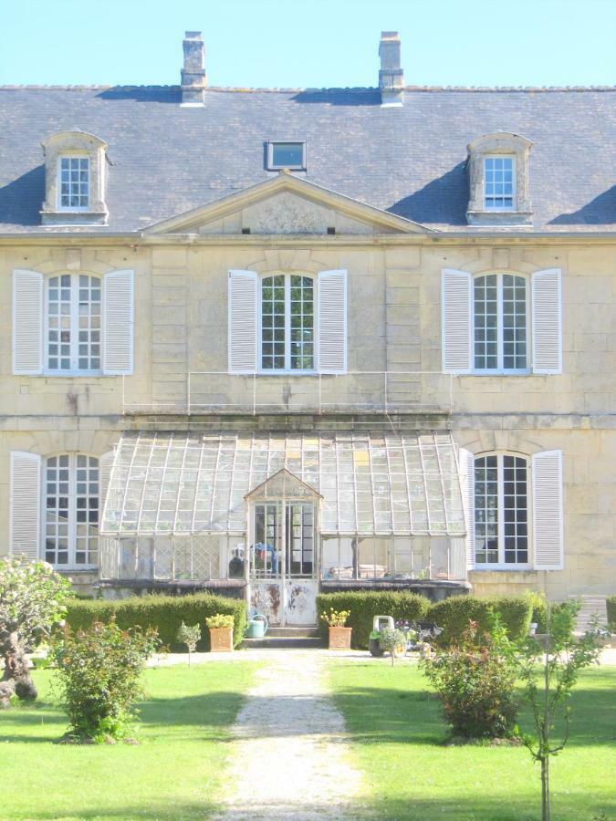 Bed & Breakfast Chateau Les Cedres Bretteville-l'Orgueilleuse Exterior photo